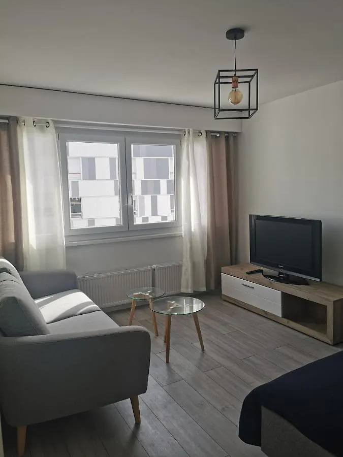 Apartment Studio Avec Cuisine Separee Tout Proche De La Gare Annemasse France